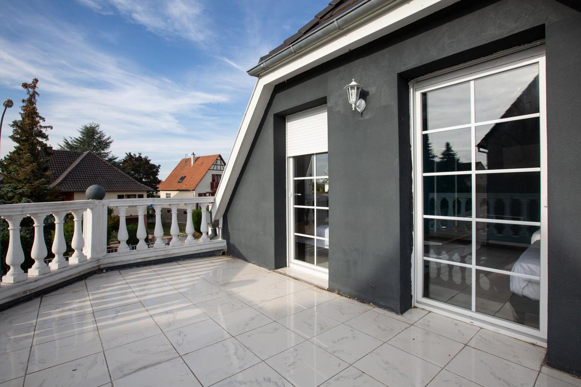 Gites Spa Strasbourg - Villa Ours - Spa Prive, Sauna, Borne D'Arcade, Babyfoot Ittenheim Exterior foto