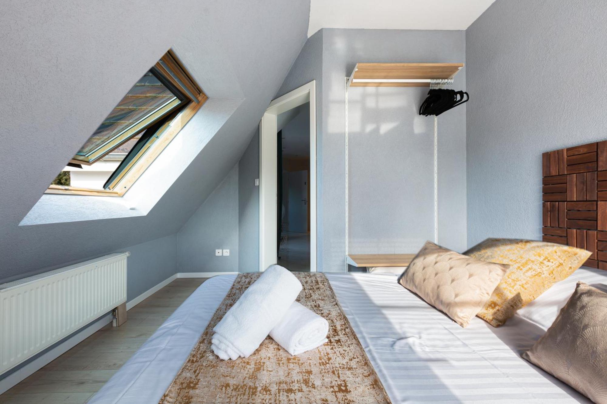 Gites Spa Strasbourg - Villa Ours - Spa Prive, Sauna, Borne D'Arcade, Babyfoot Ittenheim Exterior foto